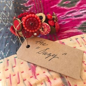 “Vintage/Antique” Button Bracelet